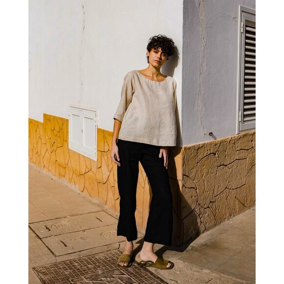 Not Perfect Linen Womens JANUARY Loose Cut 100% Linen Shirt - Tan, Size M/L - Picture 5 of 5